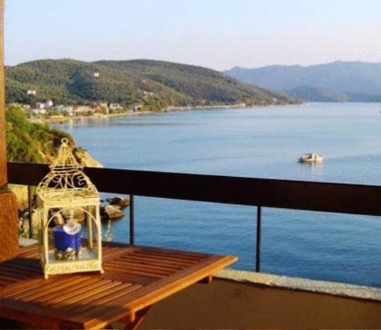 Ferienwohnung Sea Front Milína Exterior foto